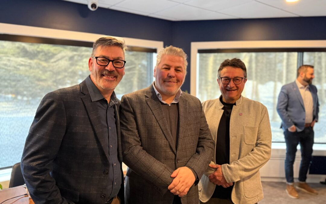 De gauche à droite: Denis Lévesque, directeur général de la CCIM, Pascal Bérubé, député du parti Québécois Matane-Matapédia-Mitis et le maire de Matane, Eddy Métivier (Photo Lidia Bérubé)